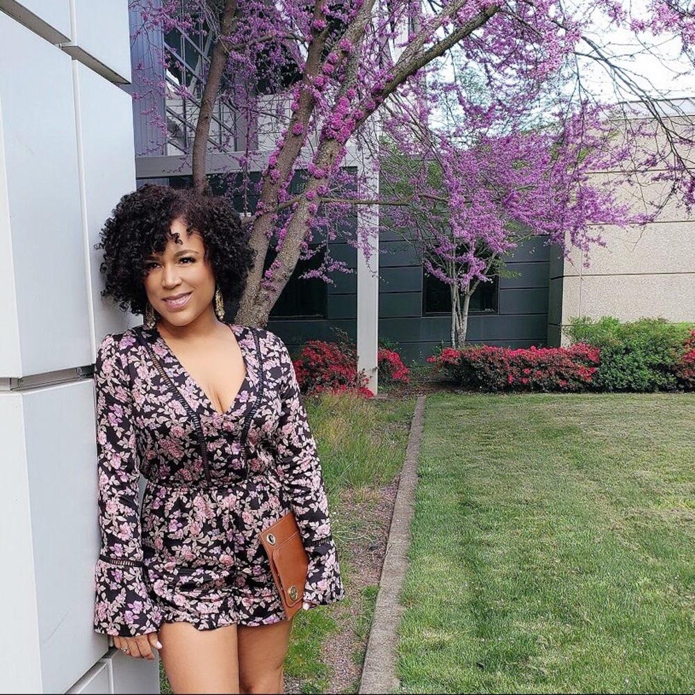 Black floral long sleeve romper W/v neckline. - Picture 3 of 8